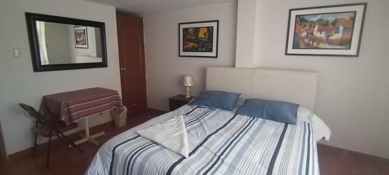 Hostal Turistico El Cajamarquez Lima Bagian luar foto