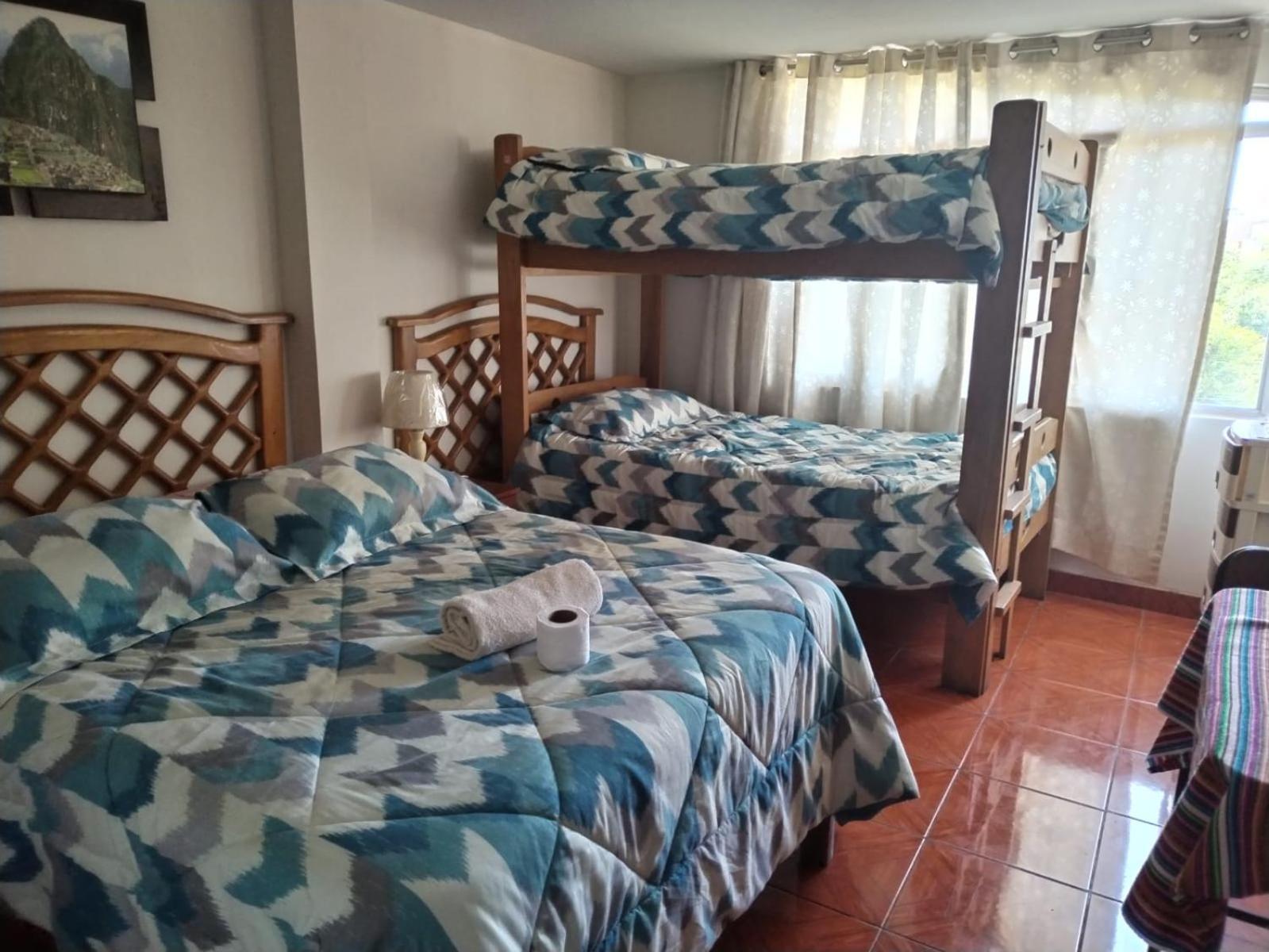 Hostal Turistico El Cajamarquez Lima Bagian luar foto