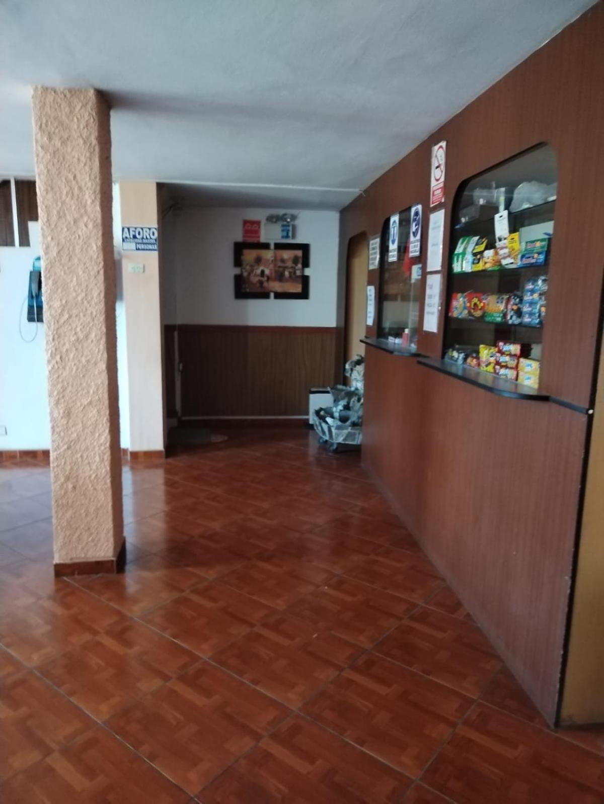 Hostal Turistico El Cajamarquez Lima Bagian luar foto